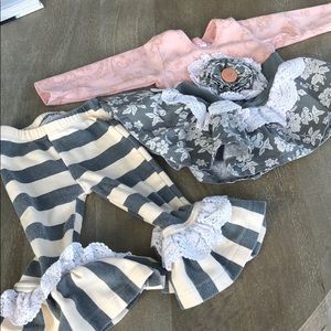 GUC giggle moon 2 piece outfit size 6M